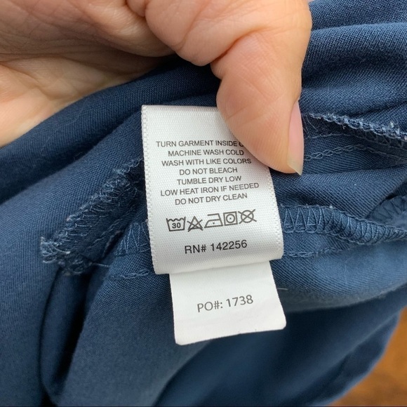 Figs Casma Three-Pocket Scrub Top - Picture 5 of 5